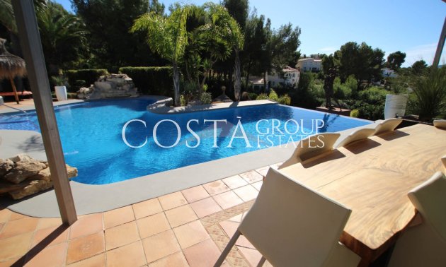 Resale - Villa -
Benissa - Benissa Centro