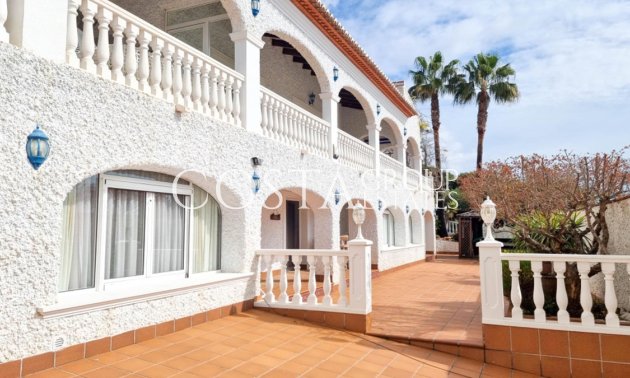 Revente - Maison -
Teulada - Moraira