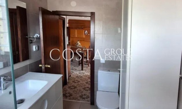 Odsprzedaż - Apartments -
Alicante - Alicante Centro