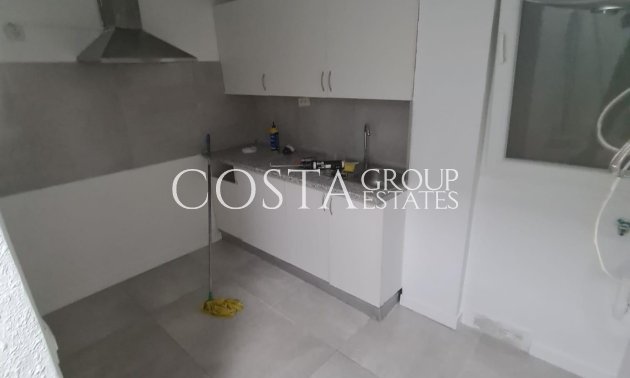 Resale - Apartments -
Alicante - Alicante Centro