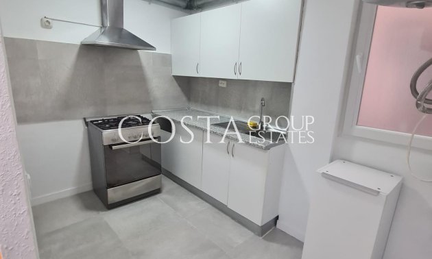 Resale - Apartments -
Alicante - Alicante Centro