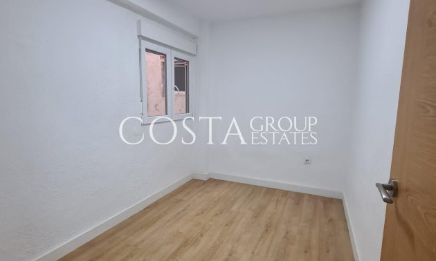 Resale - Apartments -
Alicante - Alicante Centro