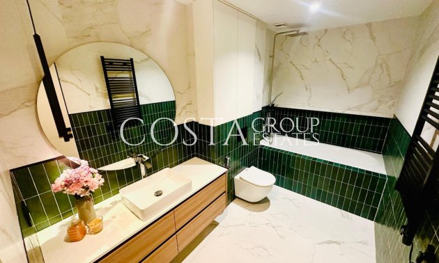 Odsprzedaż - Apartments -
Alicante - Alicante Centro