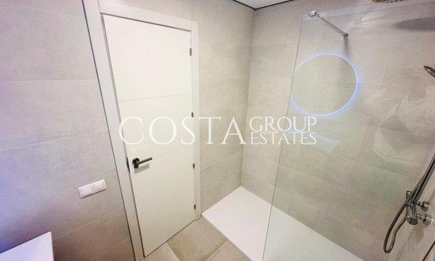 Resale - Apartments -
Alicante - Alicante Centro