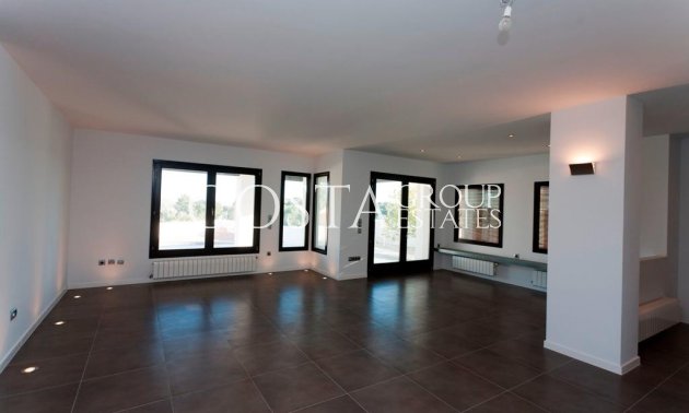 Revente - Maison -
Teulada - Moraira