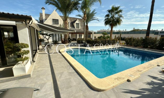 Resale - House -
Alicante - Alicante Centro