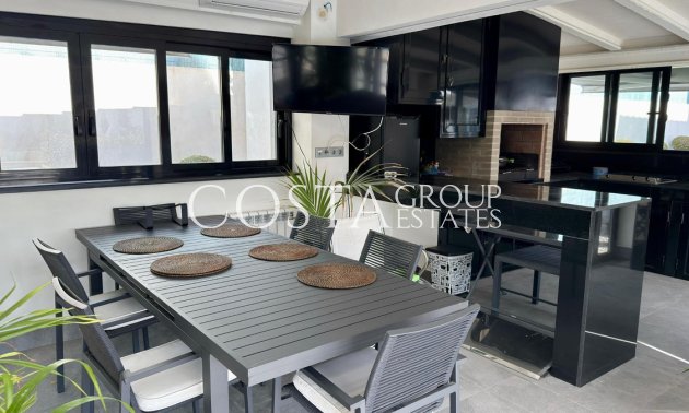 Resale - House -
Alicante - Alicante Centro