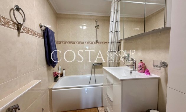 Herverkoop - Apartments -
Alicante - Alicante Centro