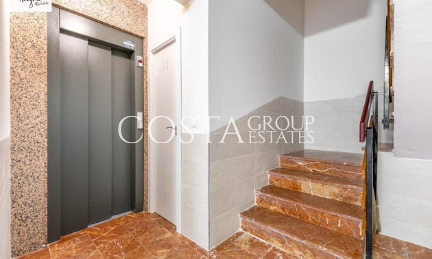 Herverkoop - Apartments -
Alicante - Alicante Centro