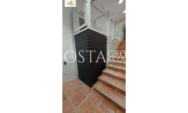 Herverkoop - Apartments -
Alicante - Alicante Centro