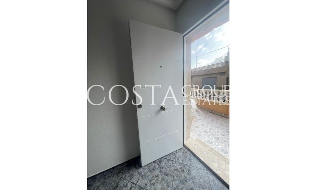 Resale - Villa -
San Pedro del Pinatar - Lo Pagan