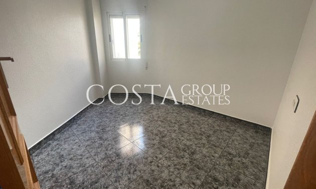 Resale - Villa -
San Pedro del Pinatar - Lo Pagan