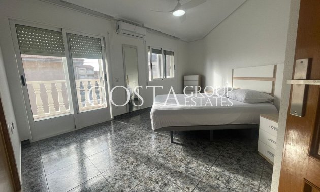 Resale - Villa -
San Pedro del Pinatar - Lo Pagan