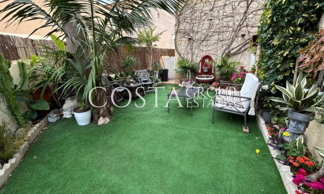 Herverkoop - Villa -
Los Montesinos - Los Montesinos Centro