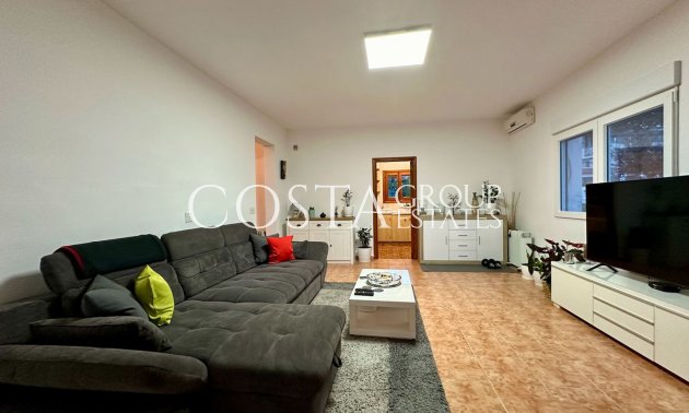 Wiederverkauf - Villa -
Novelda - Estación