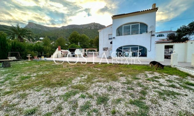 Wiederverkauf - Villa -
Novelda - Estación