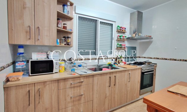 Wiederverkauf - Villa -
Novelda - Estación