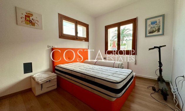 Wiederverkauf - Villa -
Novelda - Estación