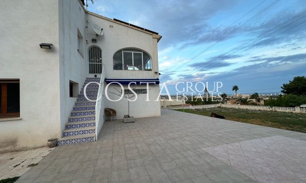 Wiederverkauf - Villa -
Novelda - Estación