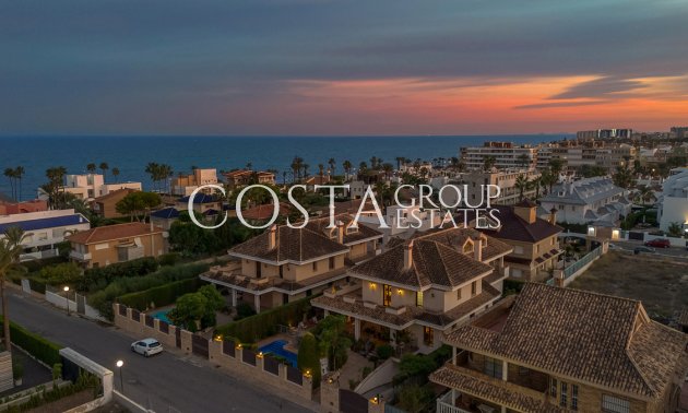 Herverkoop - Villa -
Torrevieja - La Veleta