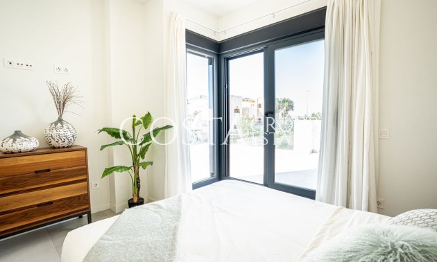 Resale - Villa -
San Fulgencio - San Fulgencio Centro