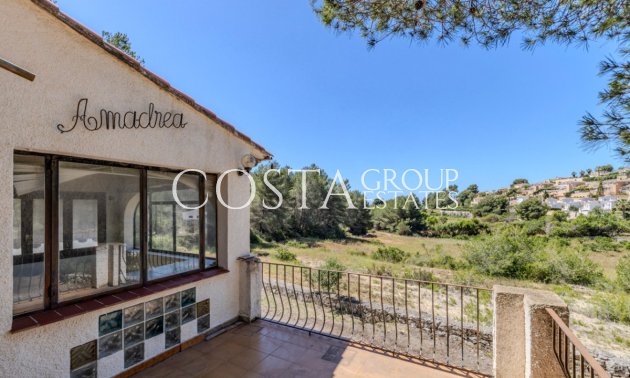 Resale - Villa -
Teulada - Moraira