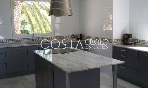 Wiederverkauf - Villa -
Calpe - Calpe Centro