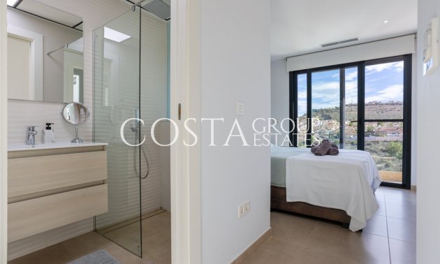 Herverkoop - Villa -
Benijofar