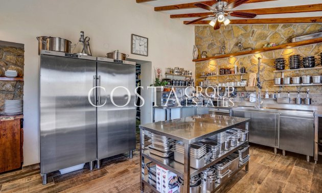 Resale - Villa -
Benissa - Benissa Centro