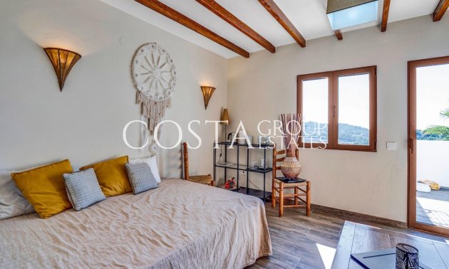 Resale - Villa -
Benissa - Benissa Centro