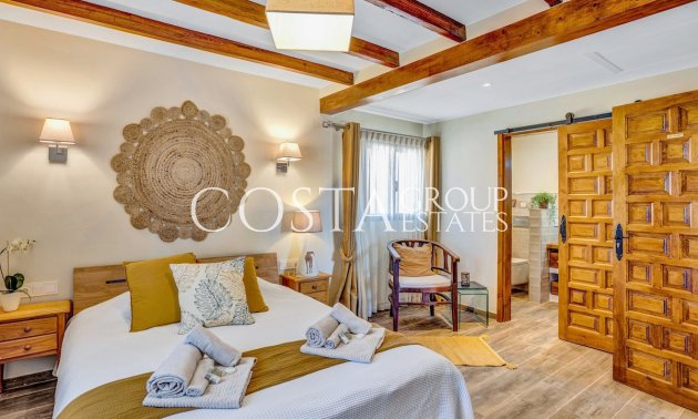 Resale - Villa -
Benissa - Benissa Centro