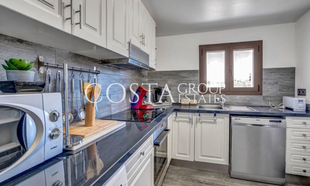 Resale - Villa -
Benissa - Benissa Centro