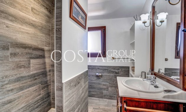 Resale - Villa -
Benissa - Benissa Centro