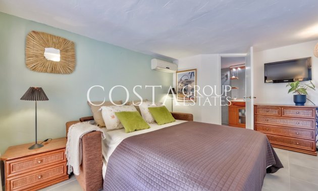 Herverkoop - Villa -
Teulada - Moraira