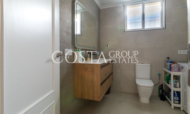 Resale - Villa -
Benijofar