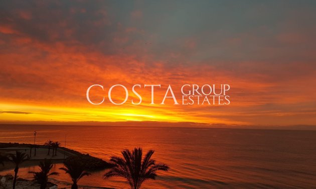 Resale - Apartments -
Torrevieja - Playa del Cura