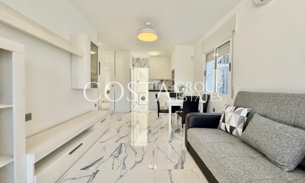 Resale - Villa -
Torrevieja - El Chaparral