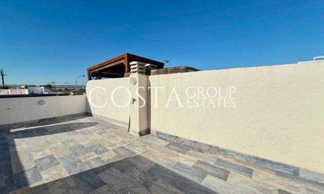 Resale - Villa -
Torrevieja - El Chaparral