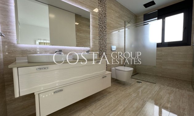 Wiederverkauf - Villa -
San Miguel de Salinas - San Miguel de Salinas Centro