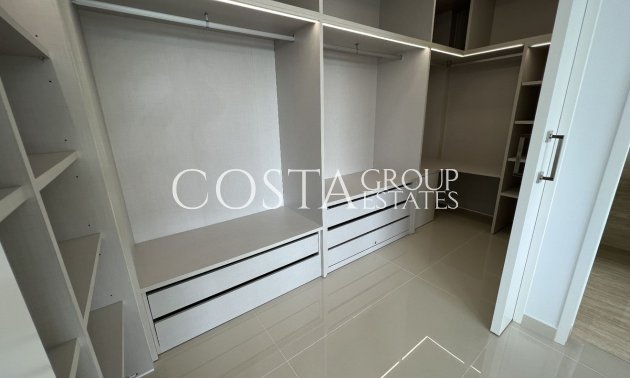 Wiederverkauf - Villa -
San Miguel de Salinas - San Miguel de Salinas Centro