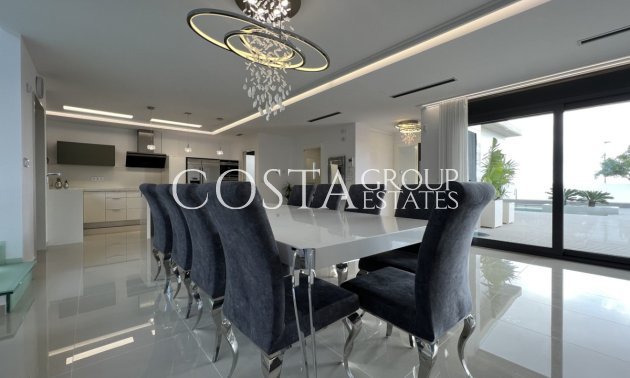 Wiederverkauf - Villa -
San Miguel de Salinas - San Miguel de Salinas Centro