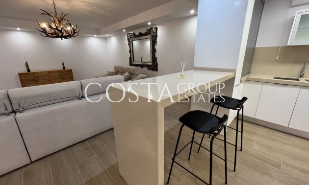 Wiederverkauf - Villa -
San Miguel de Salinas - San Miguel de Salinas Centro