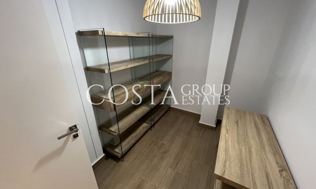 Wiederverkauf - Villa -
San Miguel de Salinas - San Miguel de Salinas Centro