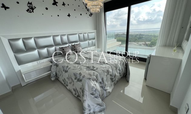 Wiederverkauf - Villa -
San Miguel de Salinas - San Miguel de Salinas Centro