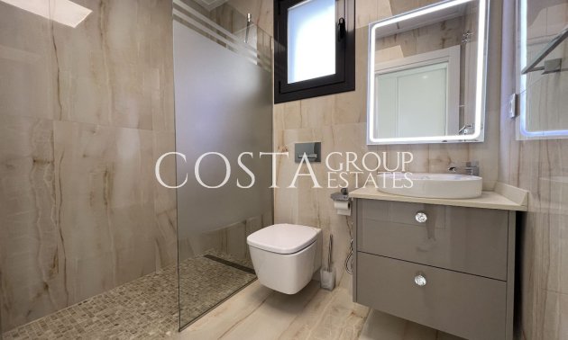 Wiederverkauf - Villa -
San Miguel de Salinas - San Miguel de Salinas Centro