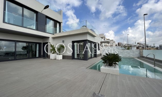 Wiederverkauf - Villa -
San Miguel de Salinas - San Miguel de Salinas Centro