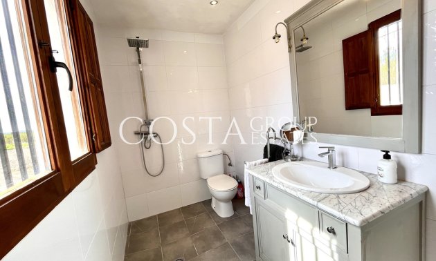 Herverkoop - Villa -
Dolores - Dolores Centro