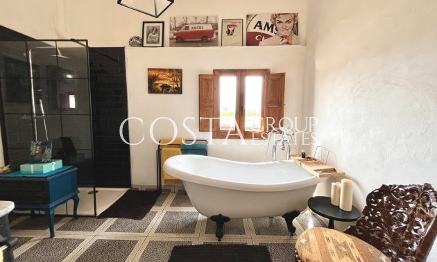 Herverkoop - Villa -
Dolores - Dolores Centro