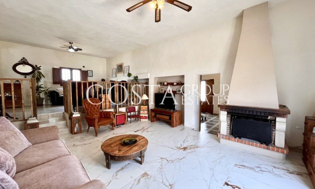 Herverkoop - Villa -
Dolores - Dolores Centro