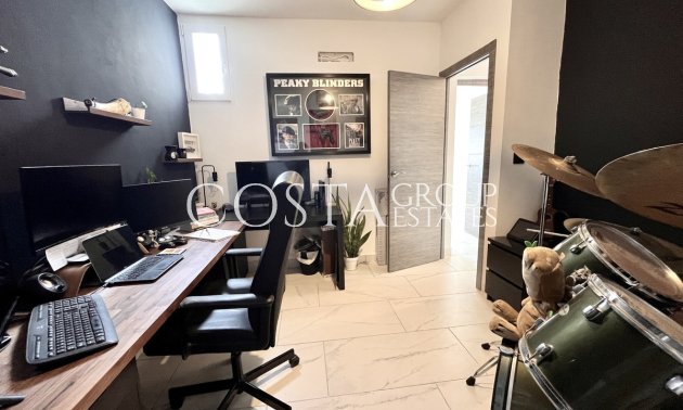 Wiederverkauf - Villa -
San Miguel de Salinas - San Miguel de Salinas Centro